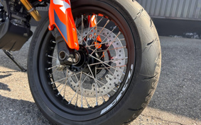 KTM 690 SMC R LSV40