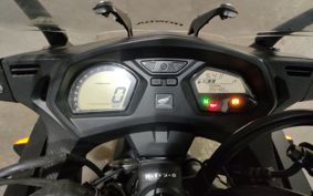 HONDA CBR650F RC83