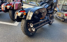 HARLEY FXLRST 2025 YXZ