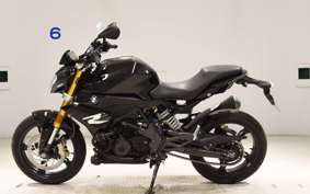 BMW G310R 2024