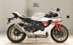 YAMAHA YZF-R1 2022 RN65J
