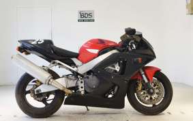 HONDA CBR900RR 3