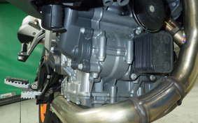 KTM 890 SMT 2025