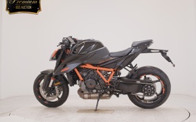 KTM 1290 SUPER DUKE R 2022