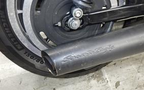 HARLEY XL883R 2006