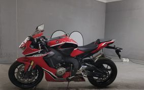 HONDA CBR1000RR 2018 SC77