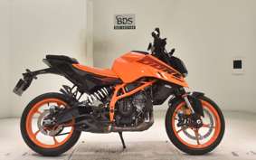 KTM 390 DUKE 2024
