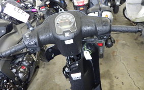 HONDA TACT-4ﾍﾞｰｼｯｸ AF79