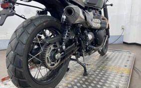 TRIUMPH STREET SCRAMBLER 2017 DAD78G