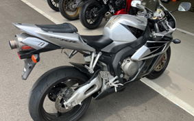 HONDA CBR1000RR 2004 SC57
