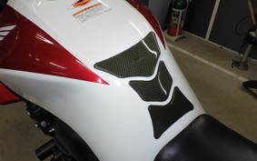 HONDA CB400 SUPER BOLDOR A 2014 NC42