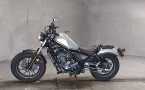 HONDA REBEL MC49