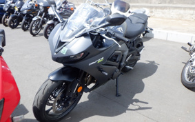 TRIUMPH DAYTONA 660 2024 LGL23U