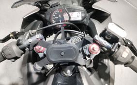 YAMAHA YZF-R25 RG10J