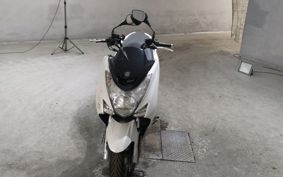 YAMAHA S-MAX SG27