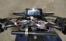 HONDA CB250R MC52