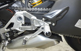DUCATI STREETFIGHTER V4 SP 2023