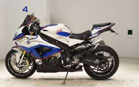 BMW S1000RR 2016
