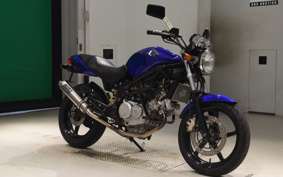 HONDA VTR 250 2019 MC33