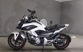 HONDA NC700X DCT RC63