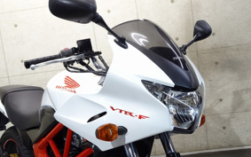 HONDA VTR 250 F MC33