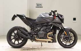 KTM ブラバス1300Rエディショ 2023