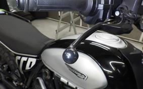 DUCATI SCRAMBLER ICON 2023