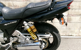 YAMAHA XJR1300 1998 RP01J