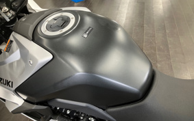 SUZUKI GSX-8R 2024 EM1AA