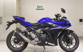 SUZUKI GSX250R 2010