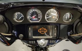 HARLEY HARLEY FLHXSE1800CVO PXN