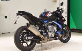 BMW M1000R 2023