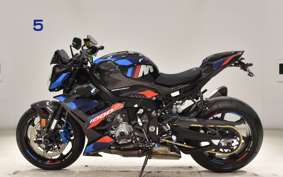 BMW M1000R 2023