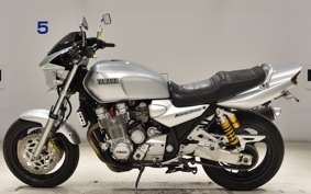 YAMAHA XJR1300 1998 RP01J