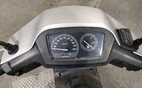 SUZUKI ADDRESS V100 CE13A