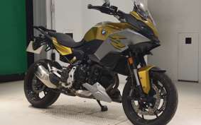 BMW F900XR 2021