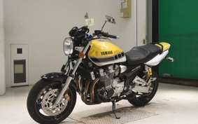 YAMAHA XJR1300 1998 RP01J