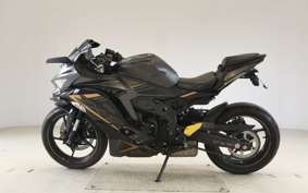 KAWASAKI ZX-25R ZX250E