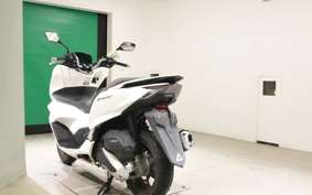HONDA PCX125 2004 JK05
