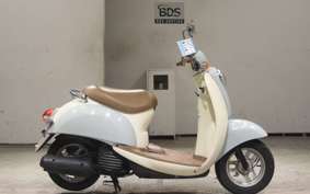 HONDA CREA SCOOPY AF55
