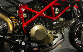 DUCATI ASH PA MOTARD 1100 EVO SP 2010 ZDMB104AAAB