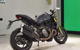 DUCATI M1200 S 2017