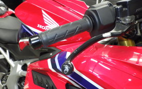 HONDA CBR250RR A MC51