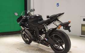 YAMAHA YZF-R6 2021