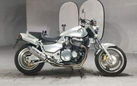 HONDA X4 1998 SC38
