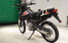 SUZUKI DR200S