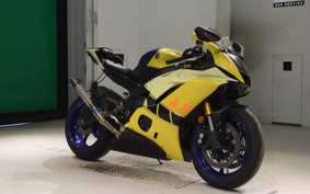 YAMAHA YZF-R6 2018