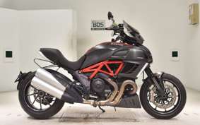 DUCATI DIAVEL Carbon 2012