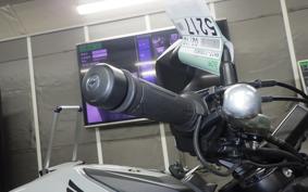 HONDA CB650R E-Clutch 2024 RH17