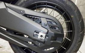HONDA X-ADV 750 2025 RH21